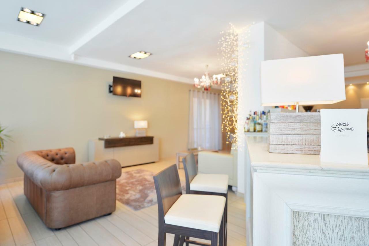 Hotel Fiamma & Spa Cesenatico Exterior foto